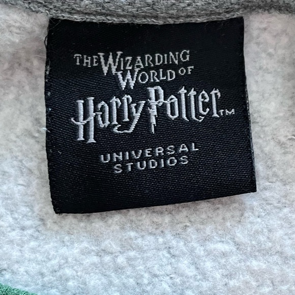 LIMITED EDITION The Wizarding World of Harry Potter “Slytherin” Sweatshirt - Picture 3 of 5